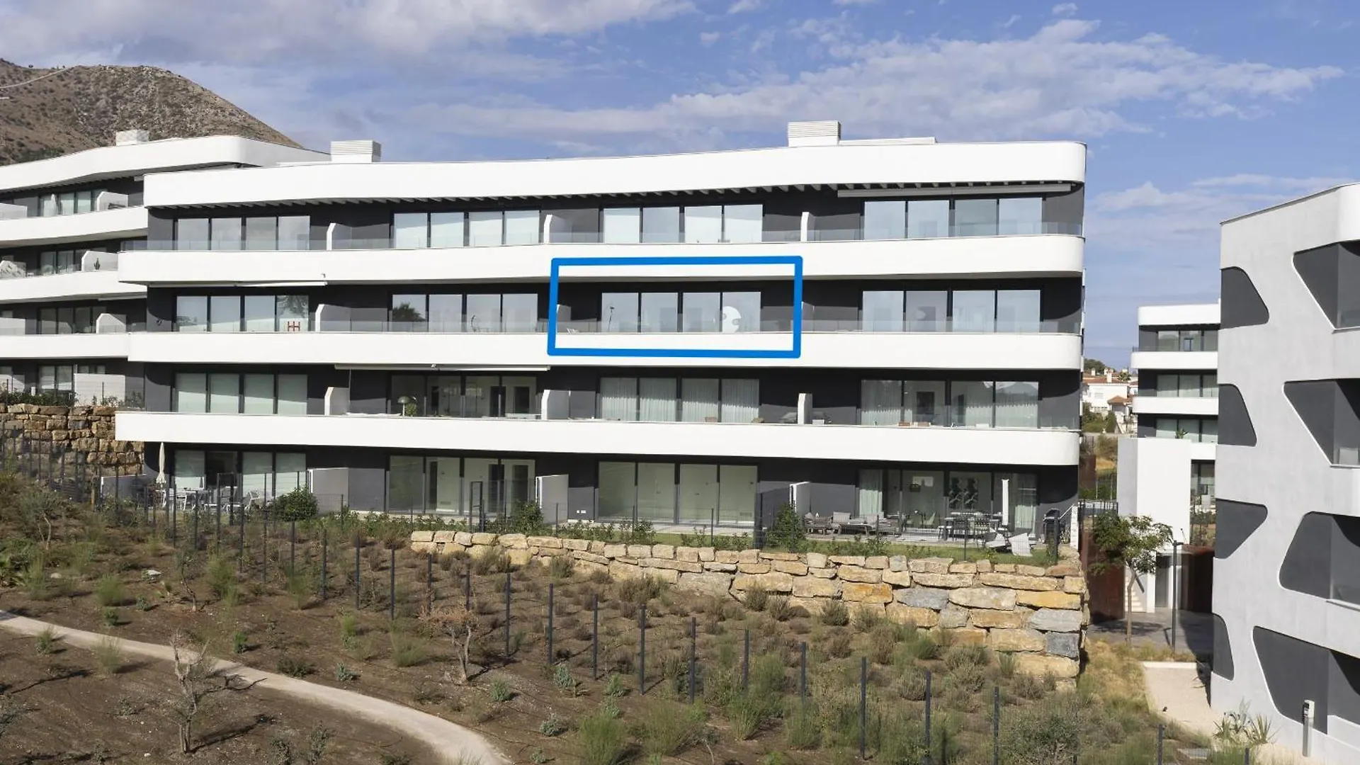 Elegant Luxury Suite With Terrace In Higueron Fuengirola 0*,  Spain