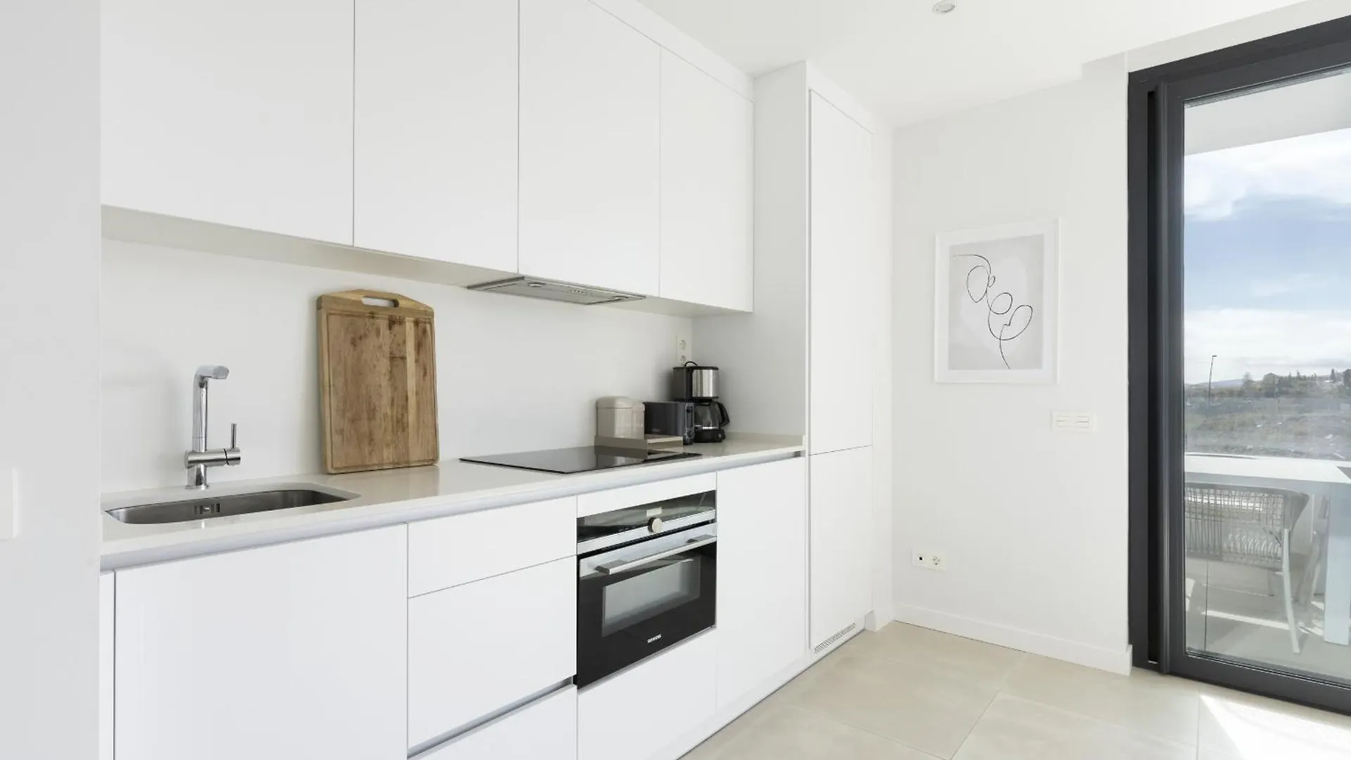Elegant Luxury Suite With Terrace In Higueron Fuengirola Spain